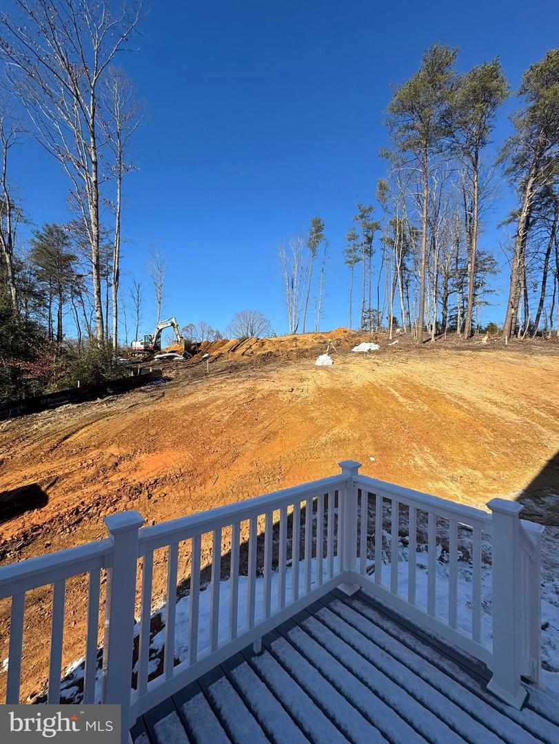 28 STAGECOACH RD, FREDERICKSBURG, Virginia 22405, 5 Bedrooms Bedrooms, ,3 BathroomsBathrooms,Residential,For sale,28 STAGECOACH RD,VAST2045080 MLS # VAST2045080