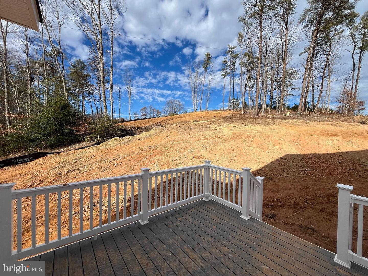 28 STAGECOACH RD, FREDERICKSBURG, Virginia 22405, 5 Bedrooms Bedrooms, ,3 BathroomsBathrooms,Residential,For sale,28 STAGECOACH RD,VAST2045080 MLS # VAST2045080