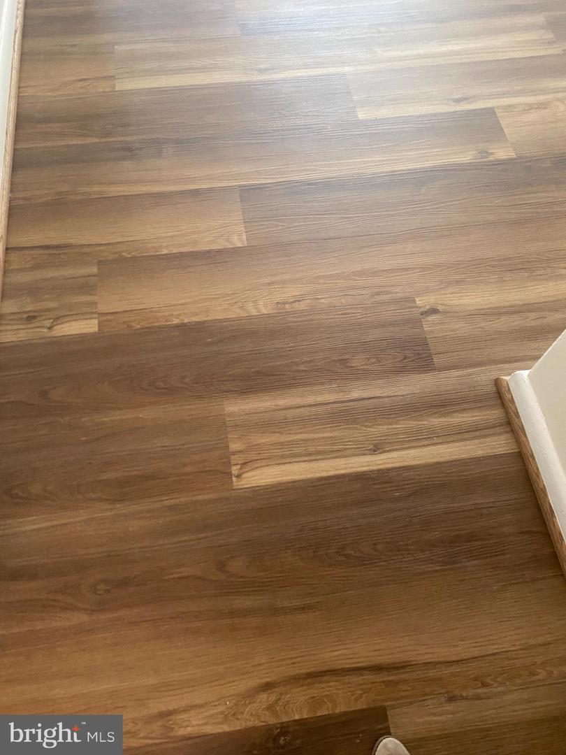 5101 8TH RD S #102, ARLINGTON, Virginia 22204, 1 Bedroom Bedrooms, ,1 BathroomBathrooms,Residential,For sale,5101 8TH RD S #102,VAAR2067446 MLS # VAAR2067446