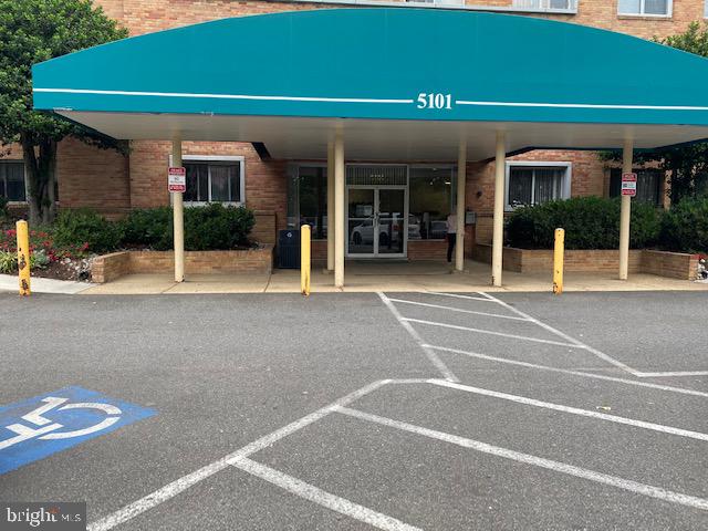 5101 8TH RD S #102, ARLINGTON, Virginia 22204, 1 Bedroom Bedrooms, ,1 BathroomBathrooms,Residential,For sale,5101 8TH RD S #102,VAAR2067446 MLS # VAAR2067446