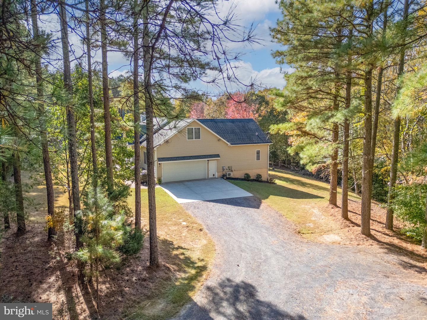 16526 BALD EAGLE DR, KING GEORGE, Virginia 22485, 4 Bedrooms Bedrooms, ,2 BathroomsBathrooms,Residential,For sale,16526 BALD EAGLE DR,VAKG2007476 MLS # VAKG2007476