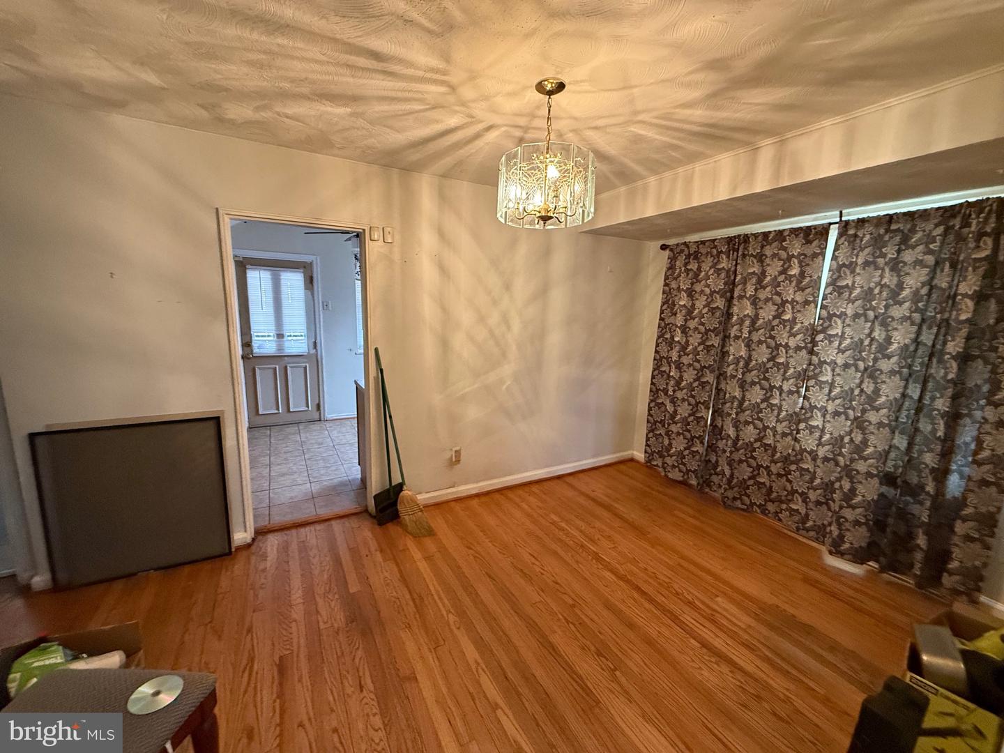 530 OGLETHORPE ST NE, WASHINGTON, District Of Columbia 20011, 4 Bedrooms Bedrooms, ,1 BathroomBathrooms,Residential,For sale,530 OGLETHORPE ST NE,DCDC2240250 MLS # DCDC2240250