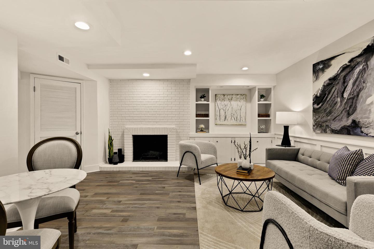 4257 FORDHAM RD NW, WASHINGTON, District Of Columbia 20016, 4 Bedrooms Bedrooms, ,3 BathroomsBathrooms,Residential,For sale,4257 FORDHAM RD NW,DCDC2240252 MLS # DCDC2240252