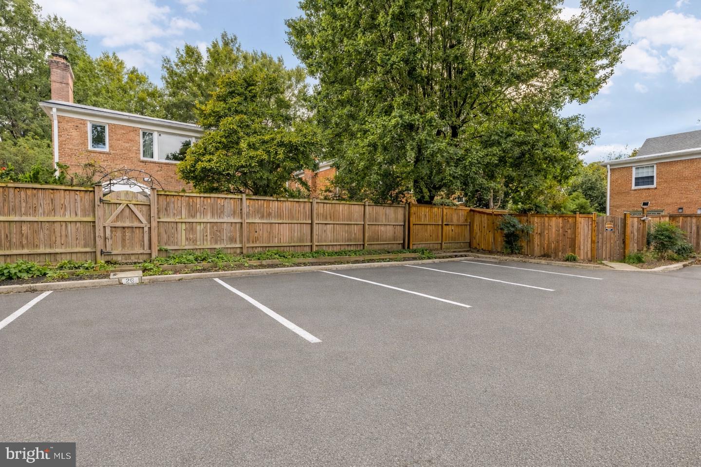 4257 FORDHAM RD NW, WASHINGTON, District Of Columbia 20016, 4 Bedrooms Bedrooms, ,3 BathroomsBathrooms,Residential,For sale,4257 FORDHAM RD NW,DCDC2240252 MLS # DCDC2240252