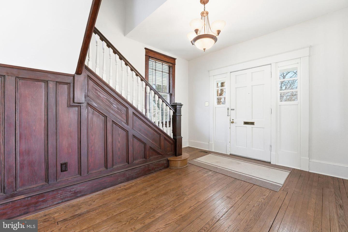 802 E PIEDMONT ST, CULPEPER, Virginia 22701, 4 Bedrooms Bedrooms, ,1 BathroomBathrooms,Residential,For sale,802 E PIEDMONT ST,VACU2012340 MLS # VACU2012340