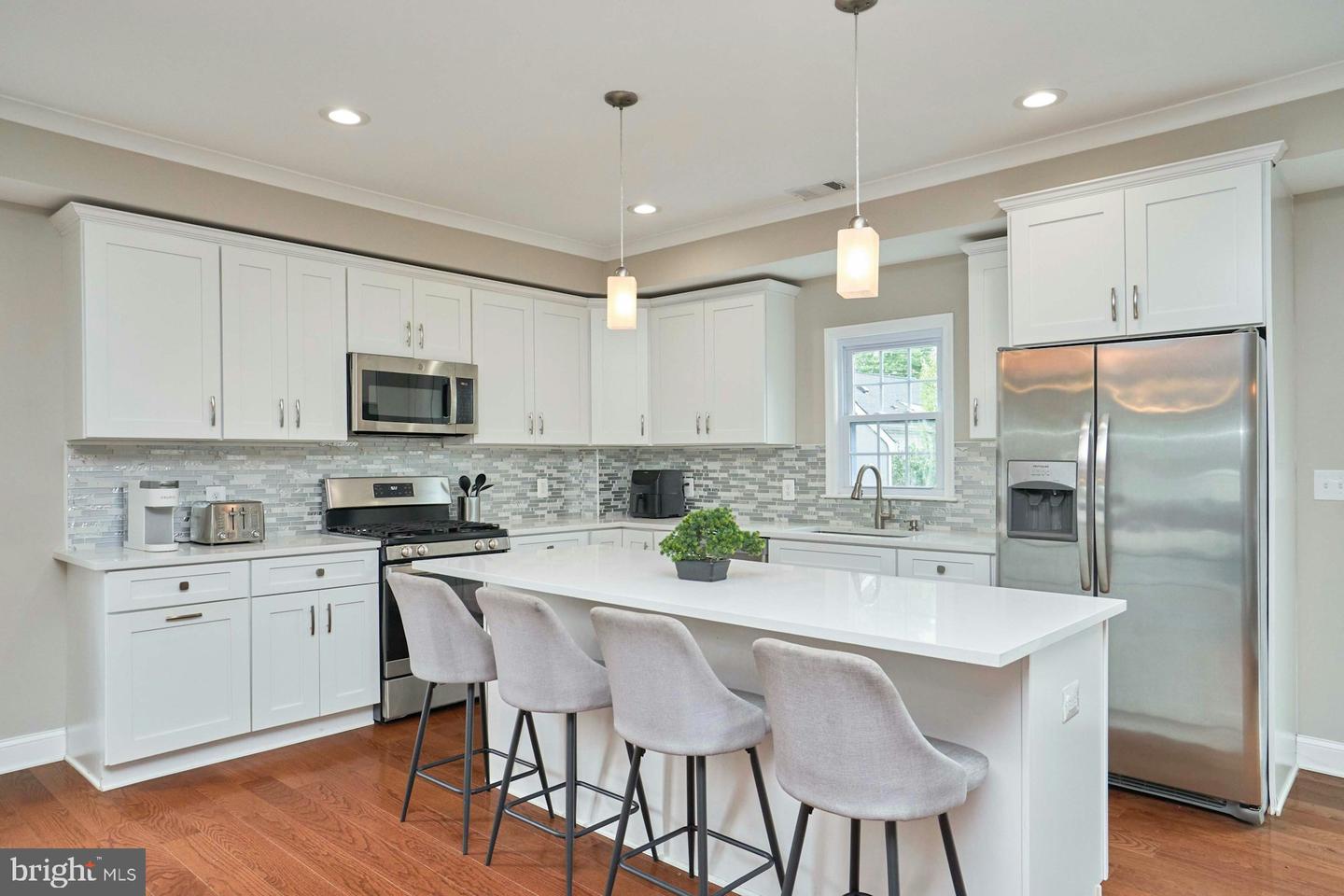 3244 BLUNDELL RD, FALLS CHURCH, Virginia 22042, 4 Bedrooms Bedrooms, ,3 BathroomsBathrooms,Residential,For sale,3244 BLUNDELL RD,VAFX2284668 MLS # VAFX2284668