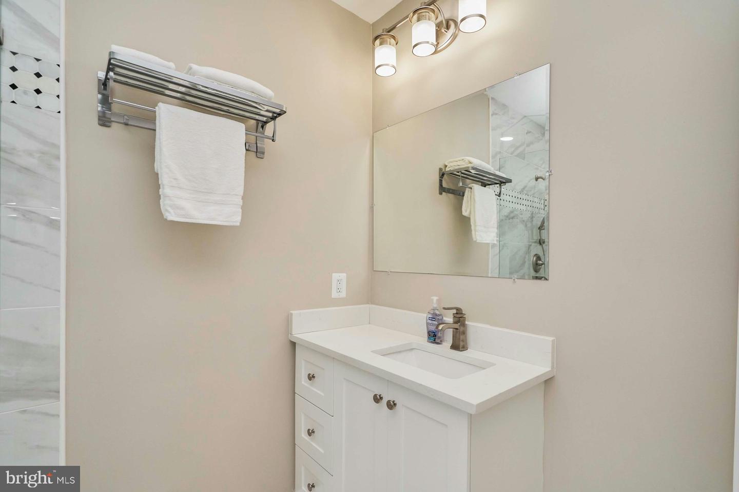 3244 BLUNDELL RD, FALLS CHURCH, Virginia 22042, 4 Bedrooms Bedrooms, ,3 BathroomsBathrooms,Residential,For sale,3244 BLUNDELL RD,VAFX2284668 MLS # VAFX2284668