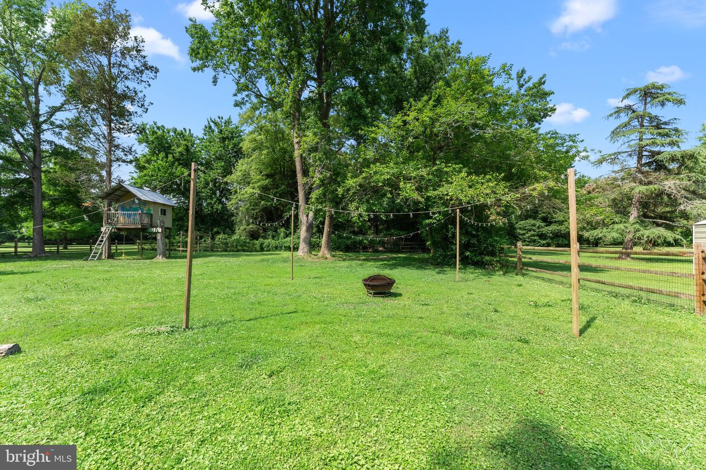 370 KING CARTER DR, IRVINGTON, Virginia 22480, 4 Bedrooms Bedrooms, 7 Rooms Rooms,2 BathroomsBathrooms,Residential,For sale,370 KING CARTER DR,VALV2000934 MLS # VALV2000934