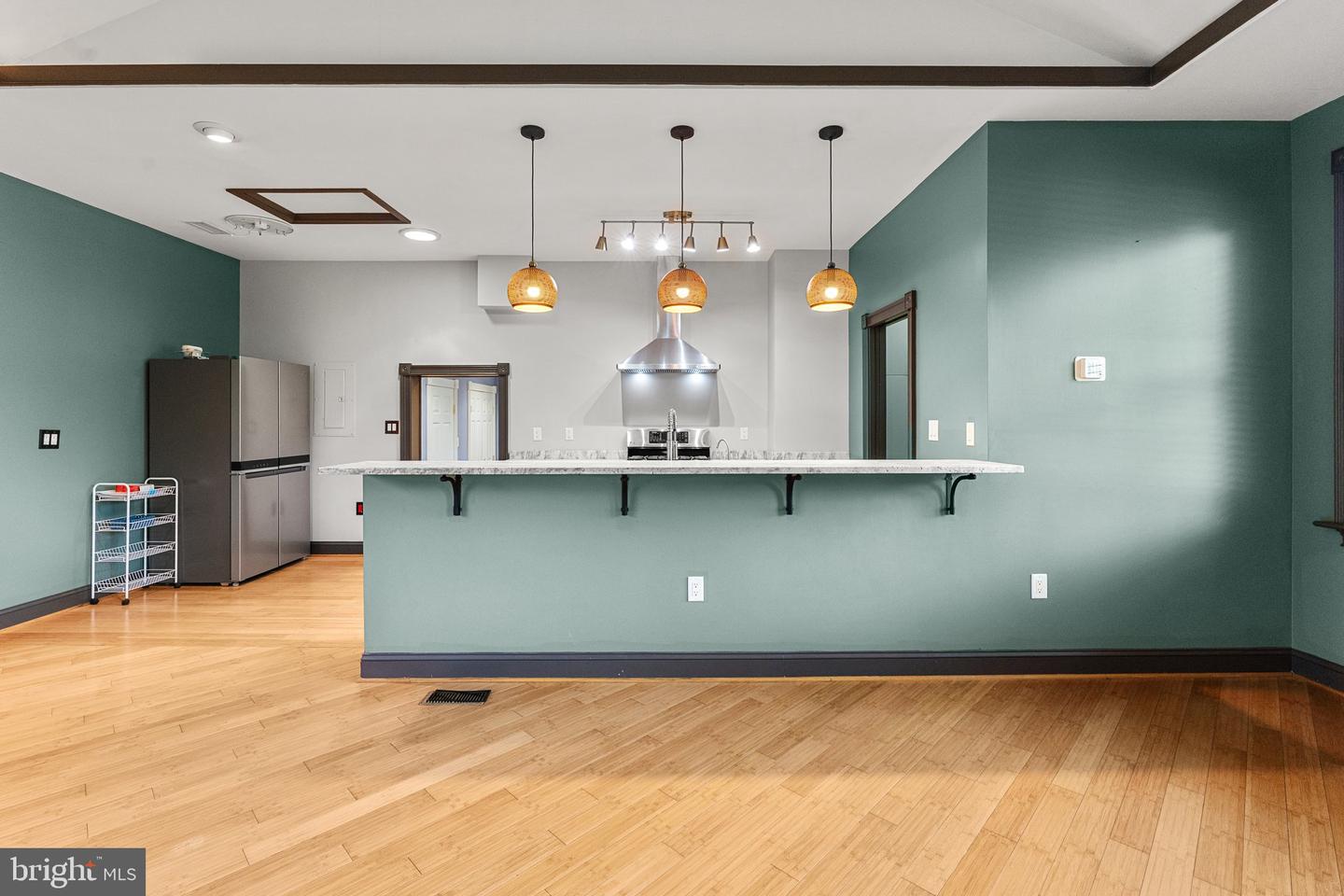 370 KING CARTER DR, IRVINGTON, Virginia 22480, 4 Bedrooms Bedrooms, 7 Rooms Rooms,2 BathroomsBathrooms,Residential,For sale,370 KING CARTER DR,VALV2000934 MLS # VALV2000934