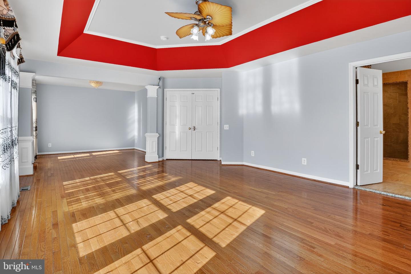 8099 PAPER BIRCH DR, LORTON, Virginia 22079, 5 Bedrooms Bedrooms, ,4 BathroomsBathrooms,Residential,For sale,8099 PAPER BIRCH DR,VAFX2284728 MLS # VAFX2284728