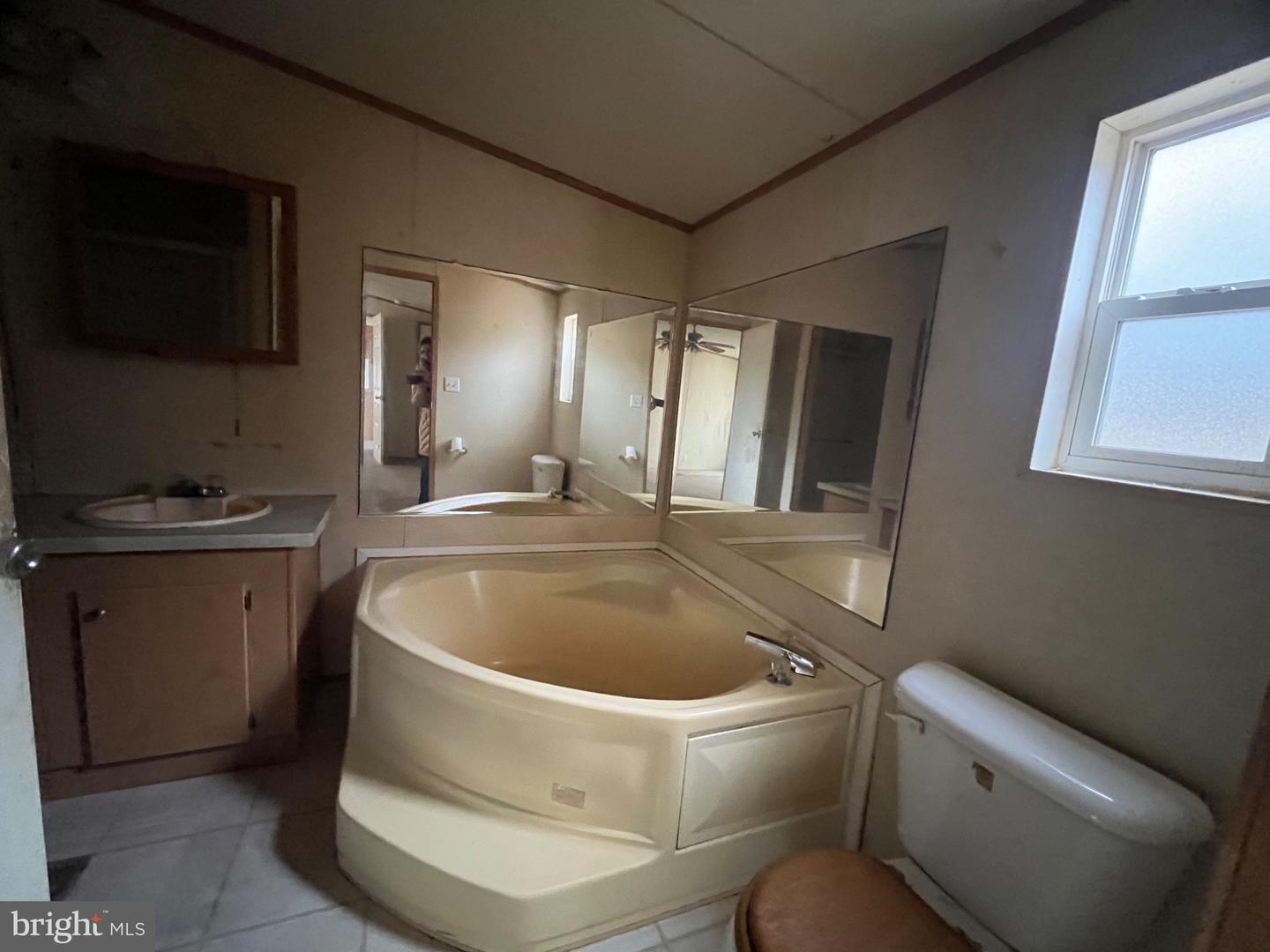 11498 DRY BRIDGE RD, RUTHER GLEN, Virginia 22546, 3 Bedrooms Bedrooms, 5 Rooms Rooms,2 BathroomsBathrooms,Residential,For sale,11498 DRY BRIDGE RD,VACV2009372 MLS # VACV2009372