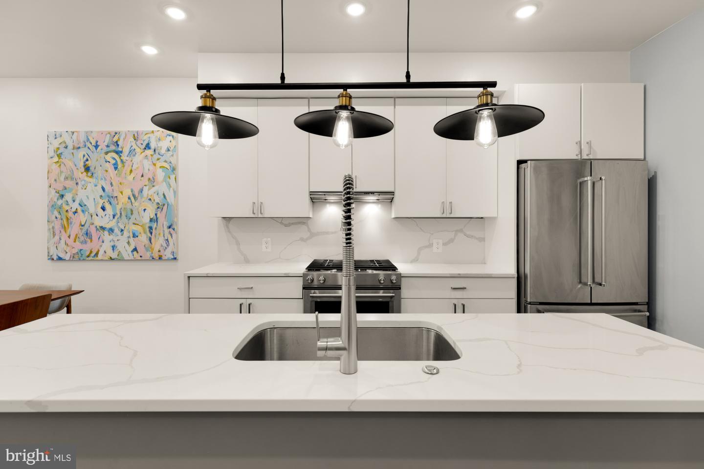 81 U ST NW #A, WASHINGTON, District Of Columbia 20001, 3 Bedrooms Bedrooms, ,3 BathroomsBathrooms,Residential,For sale,81 U ST NW #A,DCDC2240306 MLS # DCDC2240306