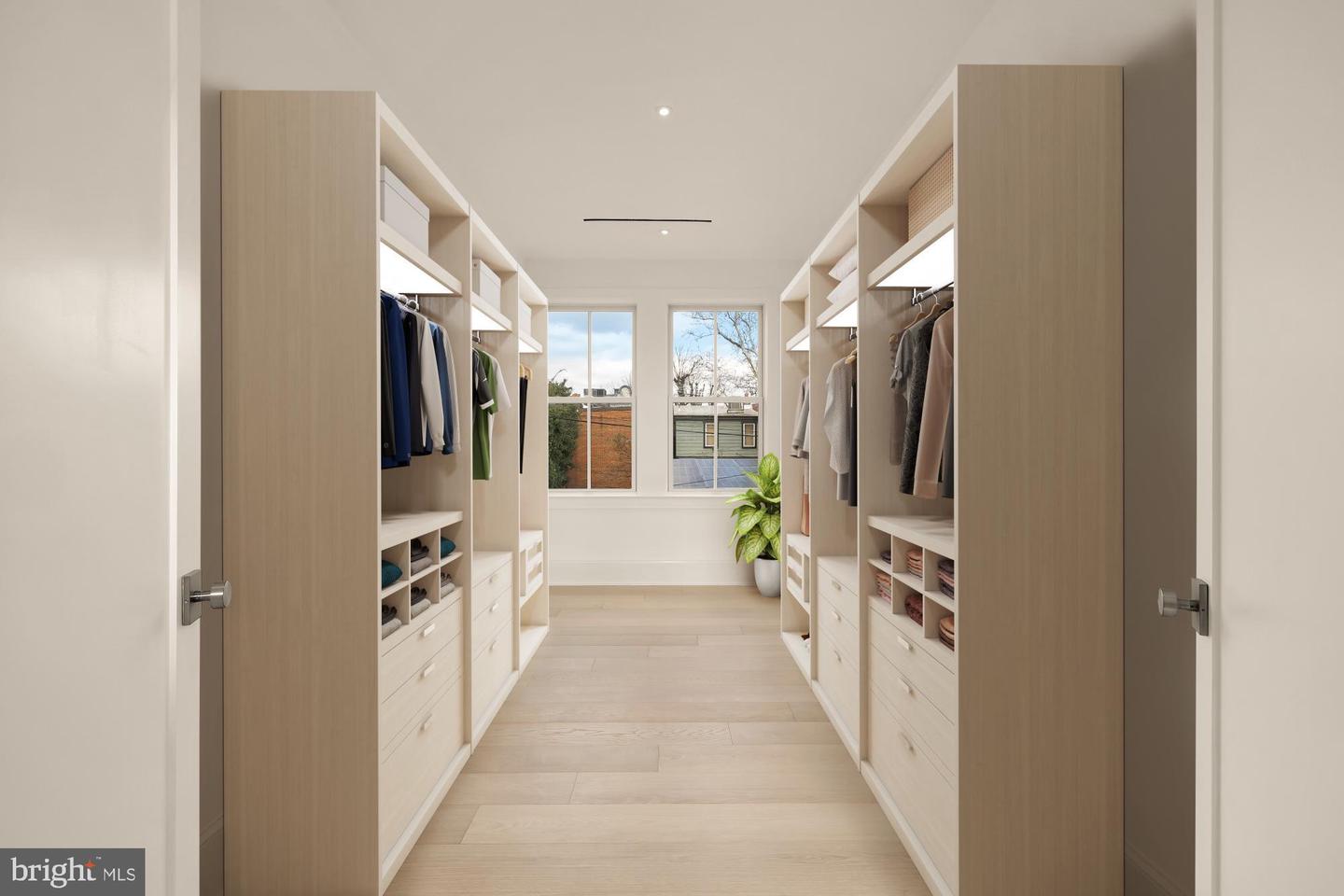 329 8TH ST NE, WASHINGTON, District Of Columbia 20002, ,Land,For sale,329 8TH ST NE,DCDC2235074 MLS # DCDC2235074