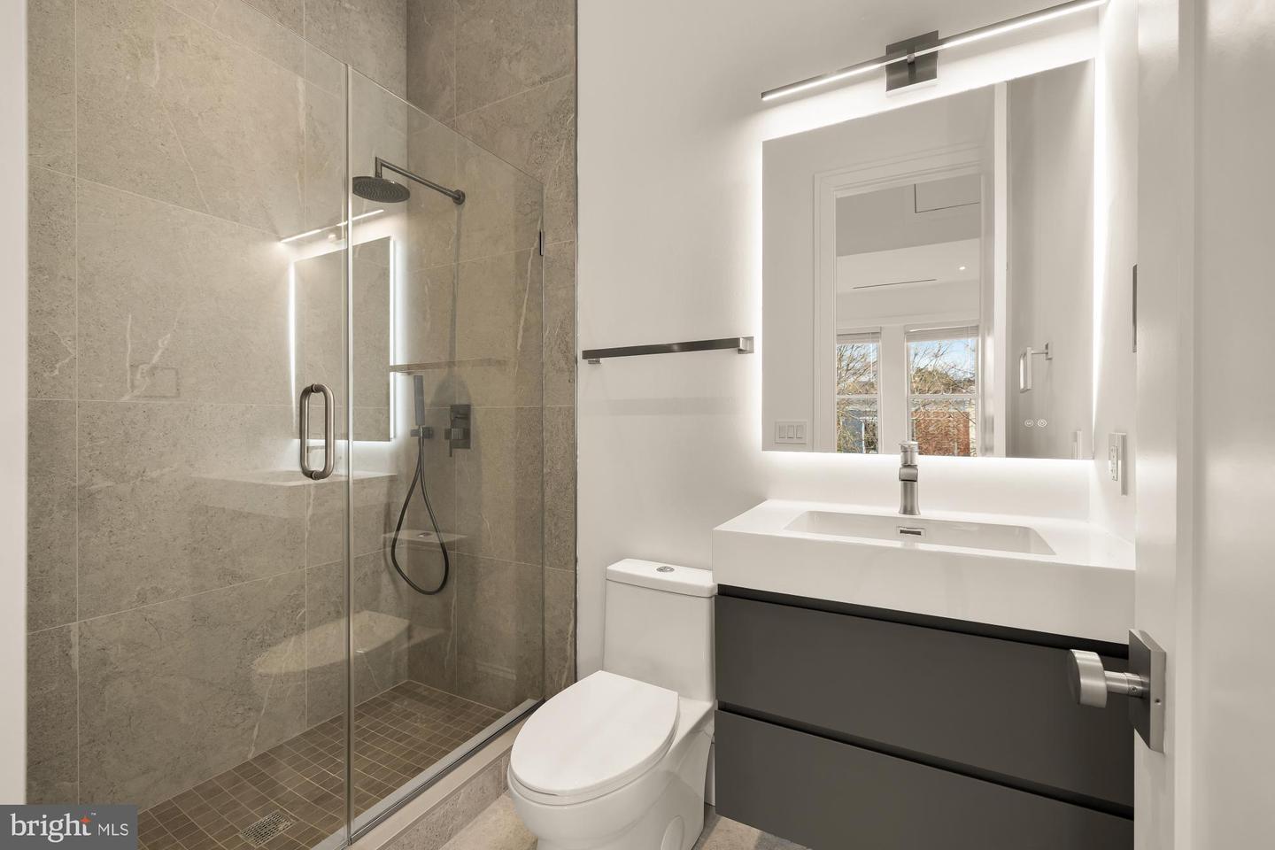 329 8TH ST NE, WASHINGTON, District Of Columbia 20002, ,Land,For sale,329 8TH ST NE,DCDC2235074 MLS # DCDC2235074