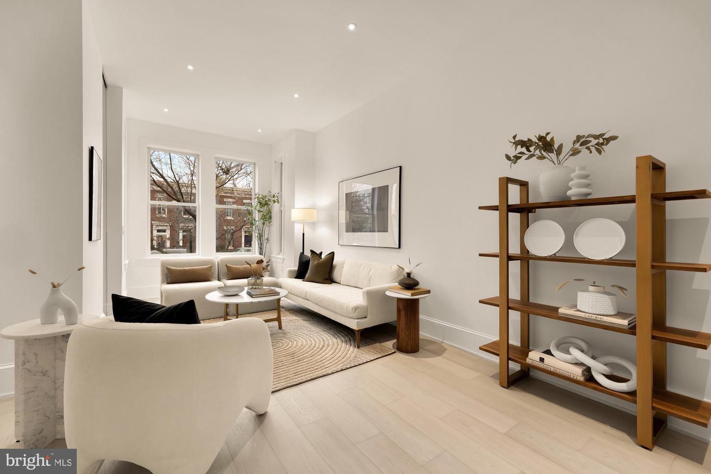 329 8TH ST NE, WASHINGTON, District Of Columbia 20002, ,Land,For sale,329 8TH ST NE,DCDC2235074 MLS # DCDC2235074