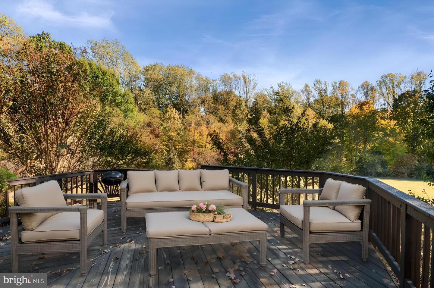 10746 GREENBRIAR LN, SPOTSYLVANIA, Virginia 22553, 5 Bedrooms Bedrooms, ,2 BathroomsBathrooms,Residential,For sale,10746 GREENBRIAR LN,VASP2034708 MLS # VASP2034708