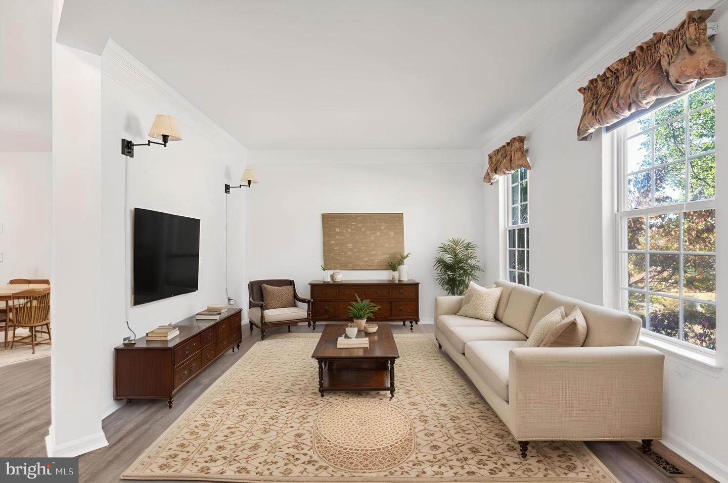 10746 GREENBRIAR LN, SPOTSYLVANIA, Virginia 22553, 5 Bedrooms Bedrooms, ,2 BathroomsBathrooms,Residential,For sale,10746 GREENBRIAR LN,VASP2034708 MLS # VASP2034708