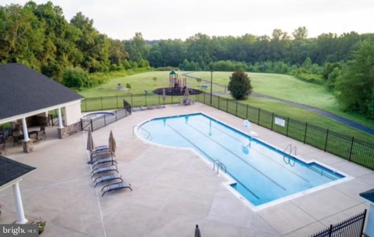 10746 GREENBRIAR LN, SPOTSYLVANIA, Virginia 22553, 5 Bedrooms Bedrooms, ,2 BathroomsBathrooms,Residential,For sale,10746 GREENBRIAR LN,VASP2034708 MLS # VASP2034708