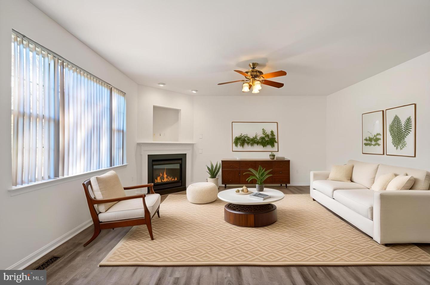 10746 GREENBRIAR LN, SPOTSYLVANIA, Virginia 22553, 5 Bedrooms Bedrooms, ,2 BathroomsBathrooms,Residential,For sale,10746 GREENBRIAR LN,VASP2034708 MLS # VASP2034708