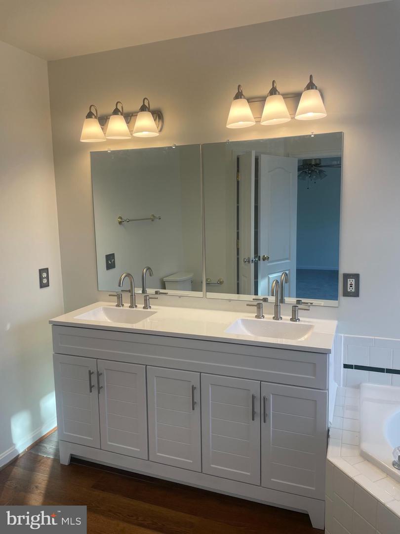 10746 GREENBRIAR LN, SPOTSYLVANIA, Virginia 22553, 5 Bedrooms Bedrooms, ,2 BathroomsBathrooms,Residential,For sale,10746 GREENBRIAR LN,VASP2034708 MLS # VASP2034708