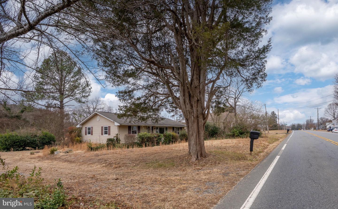 742 WHITE OAK RD, FREDERICKSBURG, Virginia 22405, ,Land,For sale,742 WHITE OAK RD,VAST2045060 MLS # VAST2045060