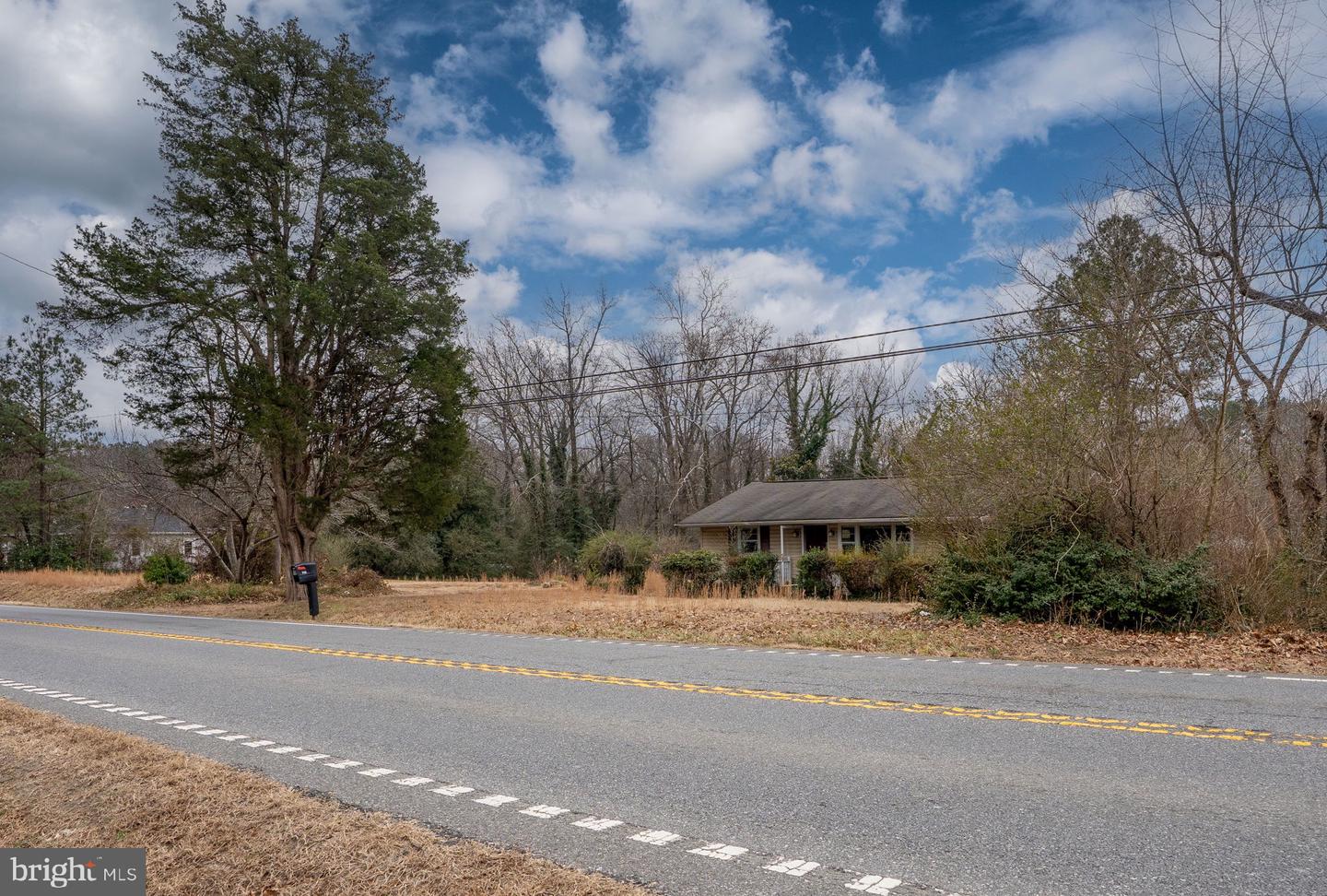 742 WHITE OAK RD, FREDERICKSBURG, Virginia 22405, ,Land,For sale,742 WHITE OAK RD,VAST2045060 MLS # VAST2045060