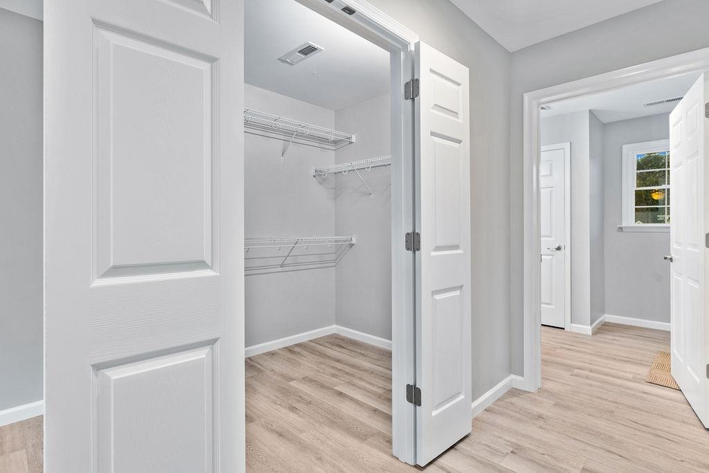 5 RIVER OAK DR, STAUNTON, Virginia 24401, 3 Bedrooms Bedrooms, ,2 BathroomsBathrooms,Residential,5 RIVER OAK DR,670973 MLS # 670973 5 RIVER OAK DR, STAUNTON, Virginia 24401, 3 Bedrooms Bedrooms, ,2 BathroomsBathrooms,Residential,5 RIVER OAK DR,670973 MLS # 670973