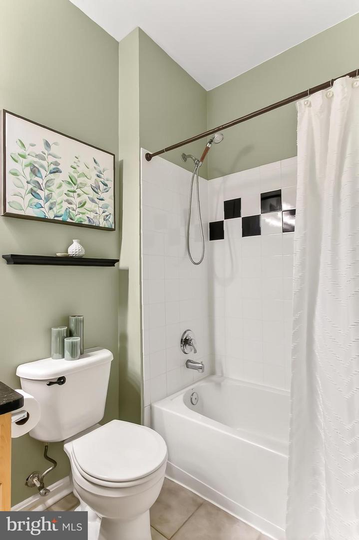 2791 CENTERBORO DR #76, VIENNA, Virginia 22181, 2 Bedrooms Bedrooms, ,2 BathroomsBathrooms,Residential,For sale,2791 CENTERBORO DR #76,VAFX2264678 MLS # VAFX2264678