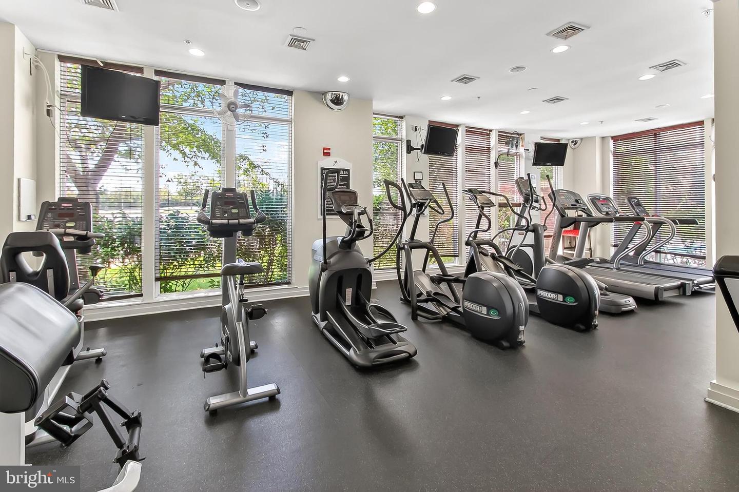 2791 CENTERBORO DR #76, VIENNA, Virginia 22181, 2 Bedrooms Bedrooms, ,2 BathroomsBathrooms,Residential,For sale,2791 CENTERBORO DR #76,VAFX2264678 MLS # VAFX2264678