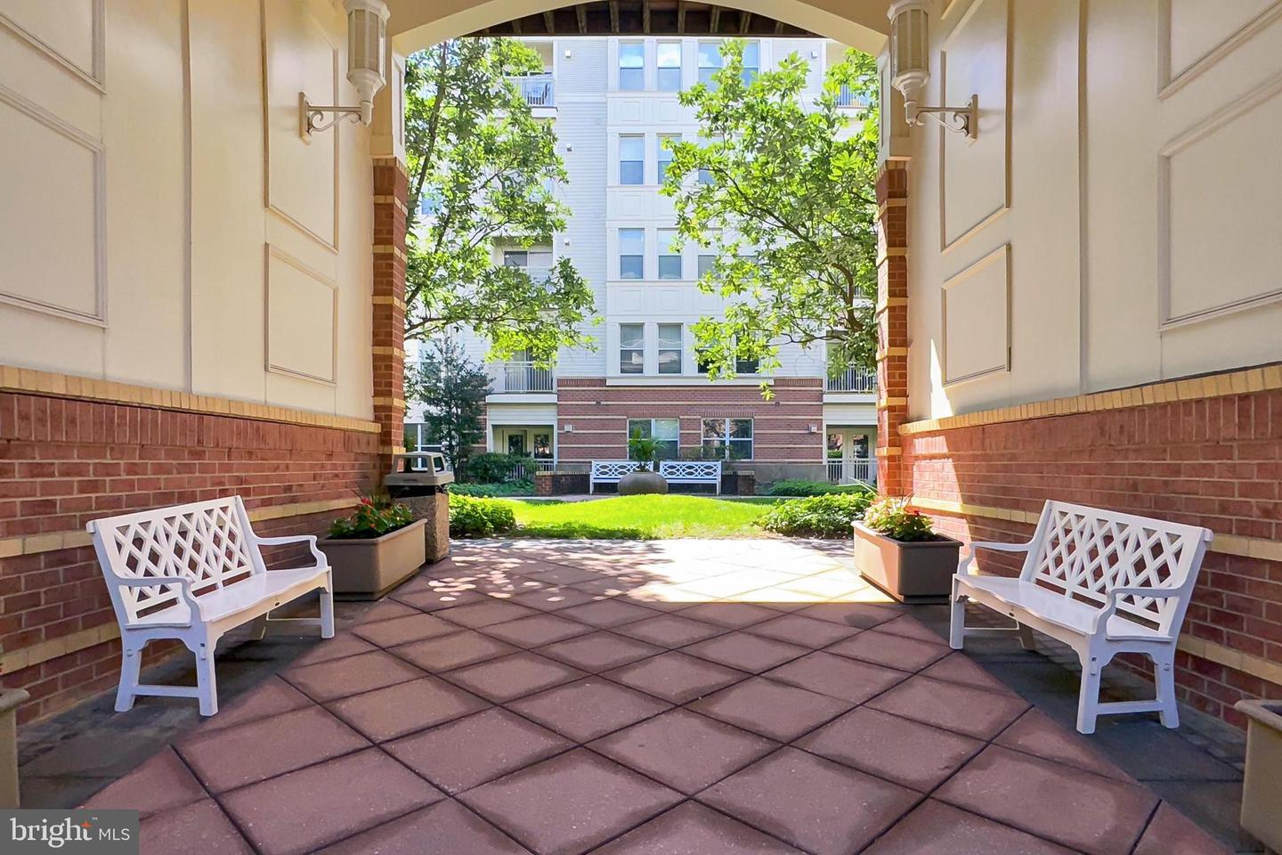 2791 CENTERBORO DR #76, VIENNA, Virginia 22181, 2 Bedrooms Bedrooms, ,2 BathroomsBathrooms,Residential,For sale,2791 CENTERBORO DR #76,VAFX2264678 MLS # VAFX2264678