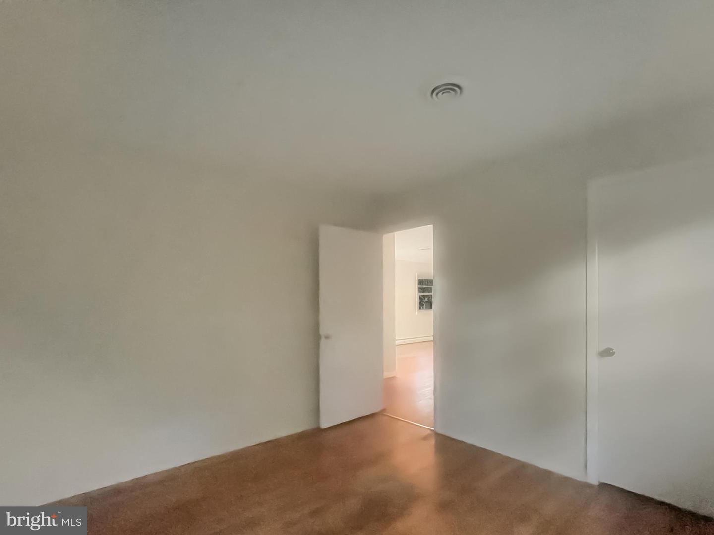 14550 EASTMAN ST, WOODBRIDGE, Virginia 22193, 3 Bedrooms Bedrooms, ,2 BathroomsBathrooms,Residential,For sale,14550 EASTMAN ST,VAPW2104846 MLS # VAPW2104846