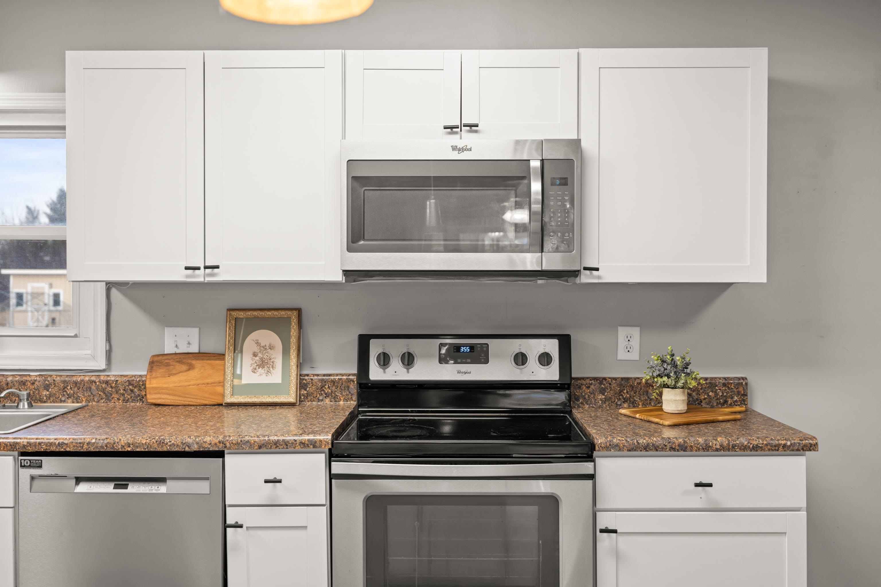 54 THOROFARE RD, CRIMORA, Virginia 24431, 5 Bedrooms Bedrooms, ,2 BathroomsBathrooms,Residential,54 THOROFARE RD,672293 MLS # 672293 54 THOROFARE RD, CRIMORA, Virginia 24431, 5 Bedrooms Bedrooms, ,2 BathroomsBathrooms,Residential,54 THOROFARE RD,672293 MLS # 672293