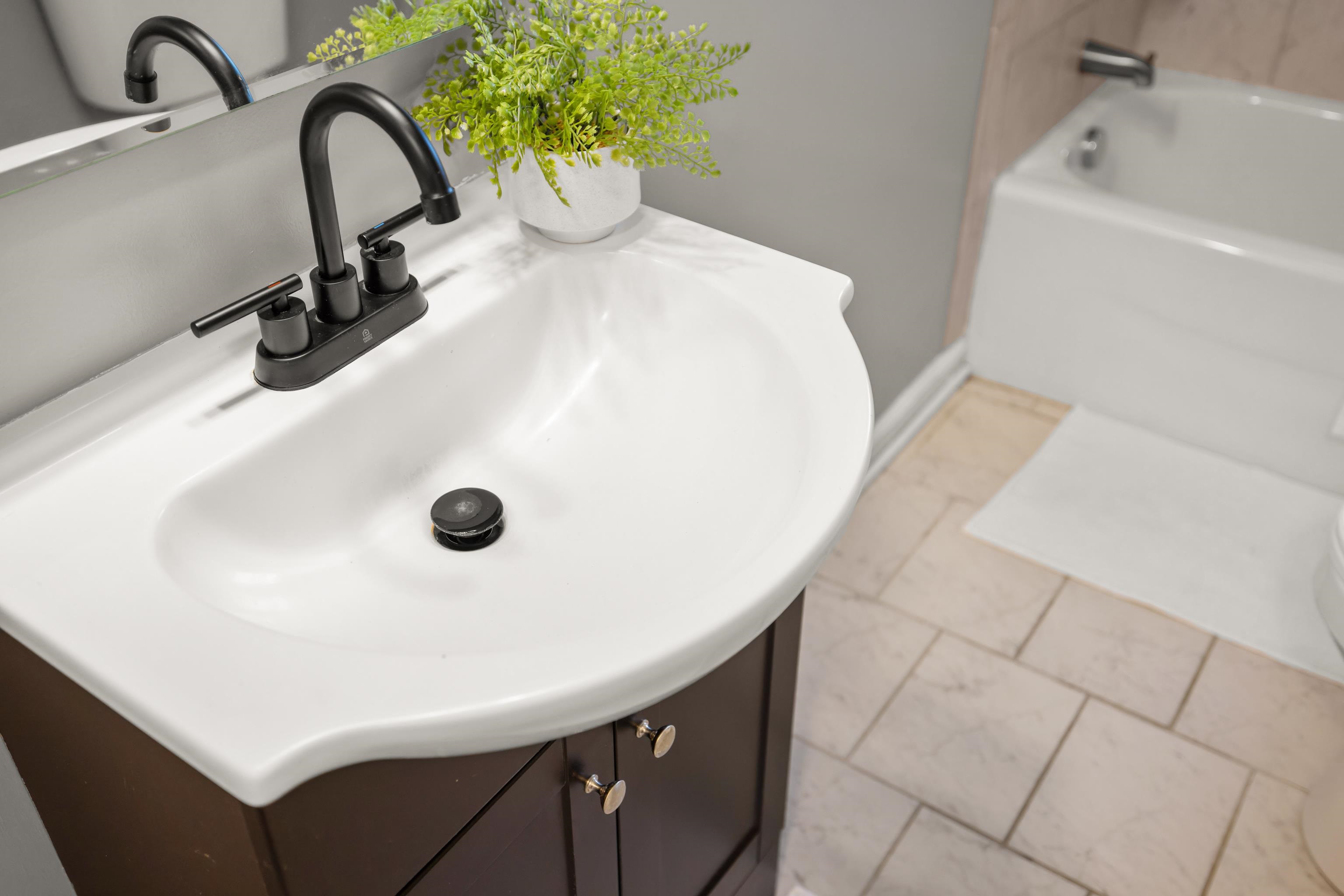 54 THOROFARE RD, CRIMORA, Virginia 24431, 5 Bedrooms Bedrooms, ,2 BathroomsBathrooms,Residential,54 THOROFARE RD,672293 MLS # 672293 54 THOROFARE RD, CRIMORA, Virginia 24431, 5 Bedrooms Bedrooms, ,2 BathroomsBathrooms,Residential,54 THOROFARE RD,672293 MLS # 672293