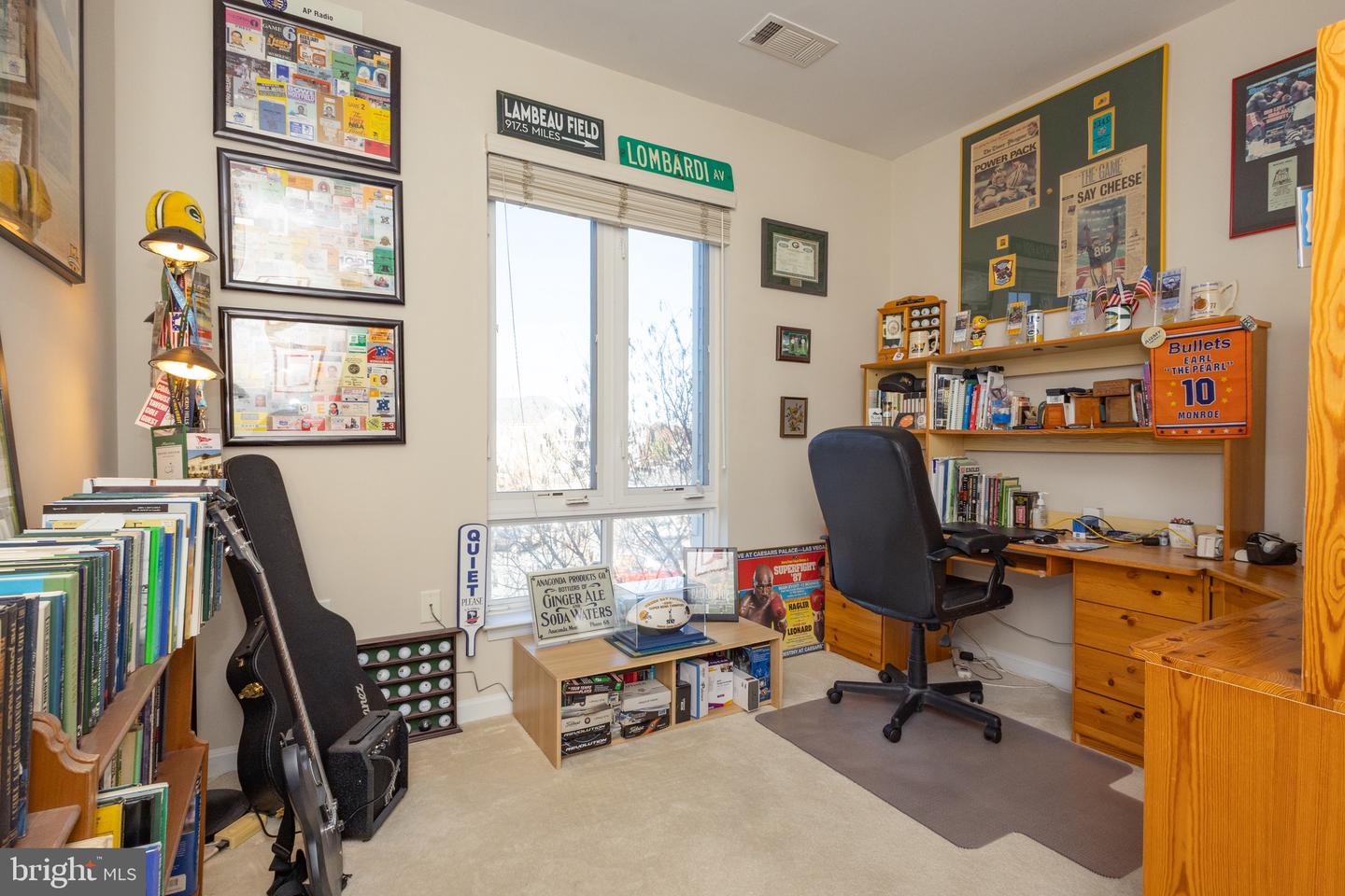 1621 LADUE CT #301, WOODBRIDGE, Virginia 22191, 2 Bedrooms Bedrooms, ,2 BathroomsBathrooms,Residential,For sale,1621 LADUE CT #301,VAPW2107308 MLS # VAPW2107308