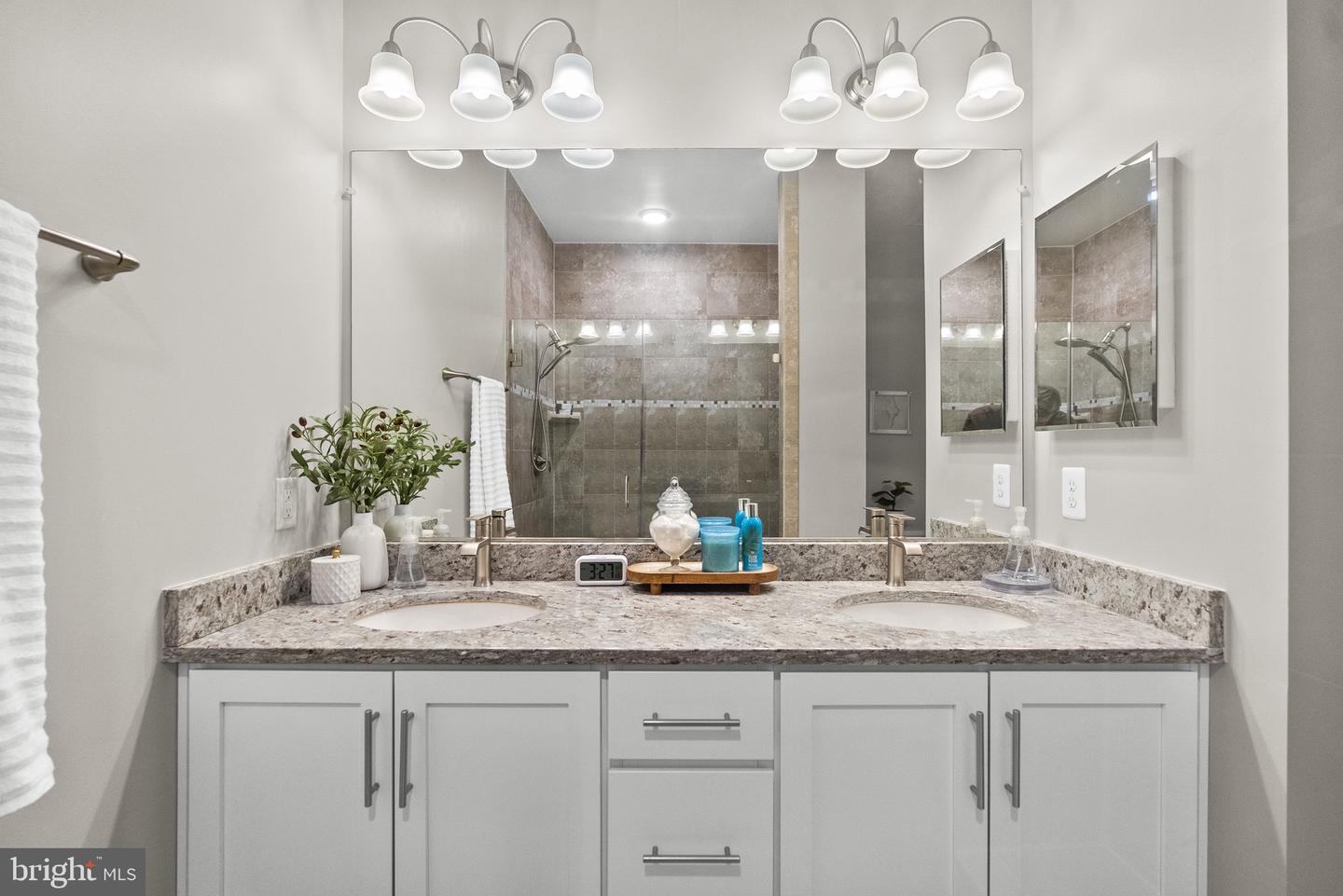 1409 VAN VALKENBURGH LN, ALEXANDRIA, Virginia 22301, 3 Bedrooms Bedrooms, ,3 BathroomsBathrooms,Residential,For sale,1409 VAN VALKENBURGH LN,VAAX2051748 MLS # VAAX2051748