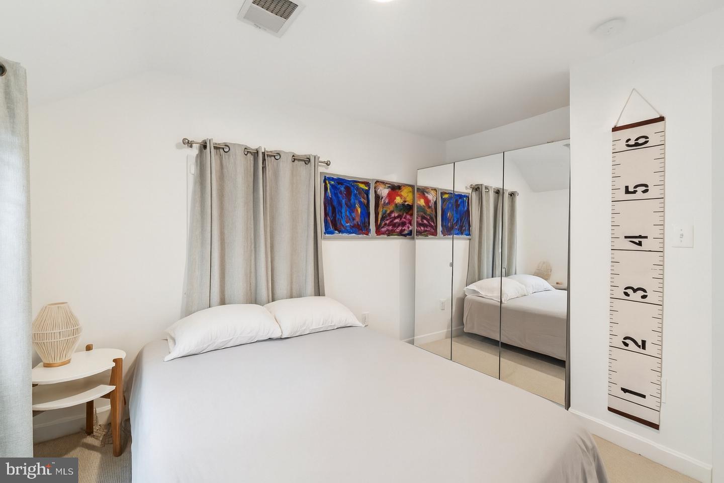 5300 WILSON BLVD, ARLINGTON, Virginia 22205, 3 Bedrooms Bedrooms, ,3 BathroomsBathrooms,Residential,For sale,5300 WILSON BLVD,VAAR2066110 MLS # VAAR2066110