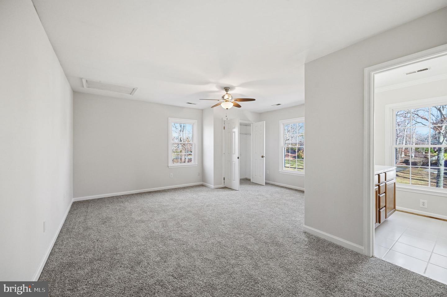 516 GLENEAGLE DR, FREDERICKSBURG, Virginia 22405, 4 Bedrooms Bedrooms, ,3 BathroomsBathrooms,Residential,For sale,516 GLENEAGLE DR,VAST2044422 MLS # VAST2044422