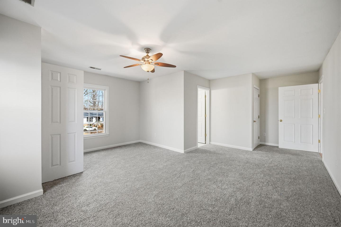 516 GLENEAGLE DR, FREDERICKSBURG, Virginia 22405, 4 Bedrooms Bedrooms, ,3 BathroomsBathrooms,Residential,For sale,516 GLENEAGLE DR,VAST2044422 MLS # VAST2044422