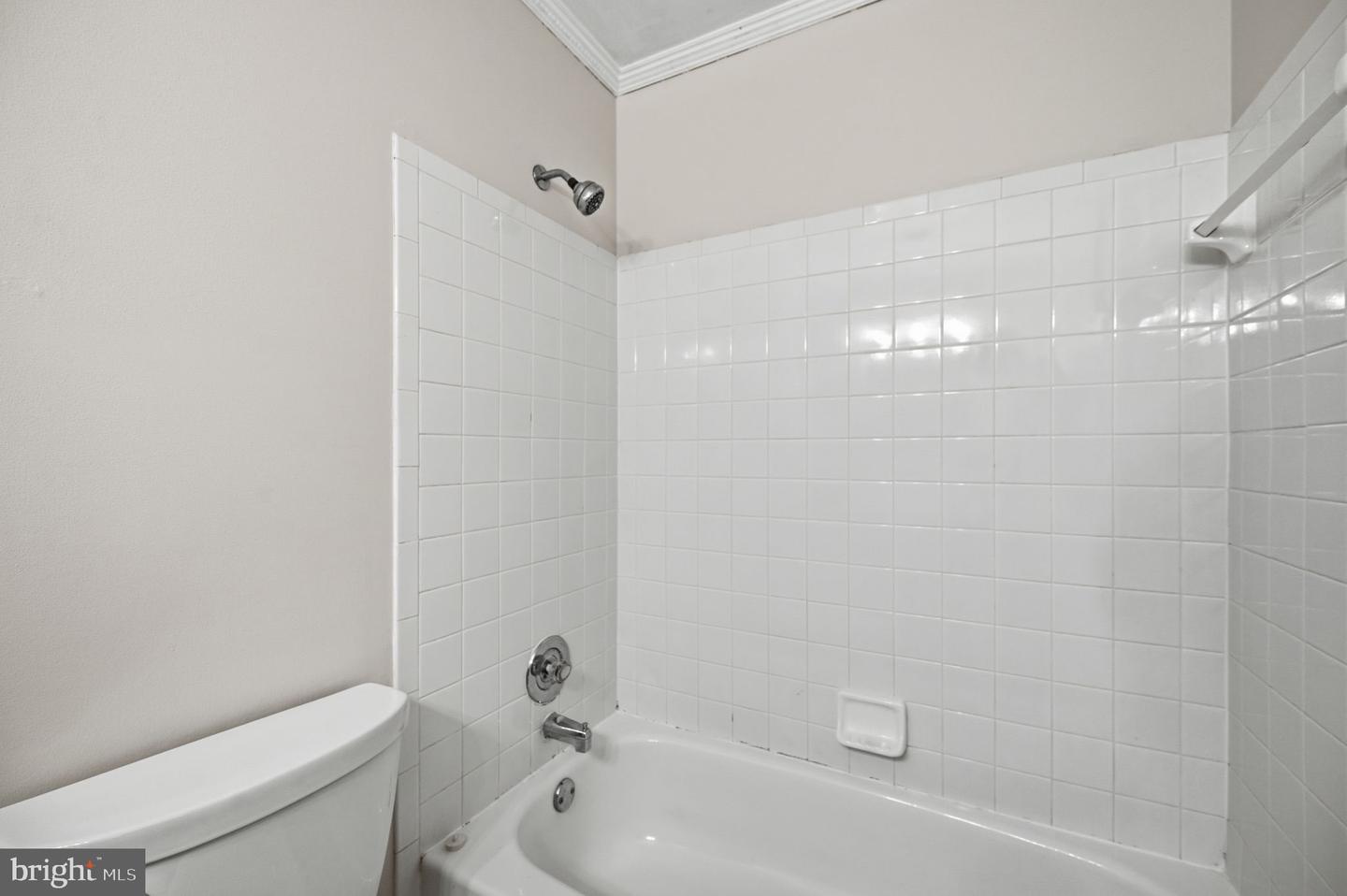 516 GLENEAGLE DR, FREDERICKSBURG, Virginia 22405, 4 Bedrooms Bedrooms, ,3 BathroomsBathrooms,Residential,For sale,516 GLENEAGLE DR,VAST2044422 MLS # VAST2044422