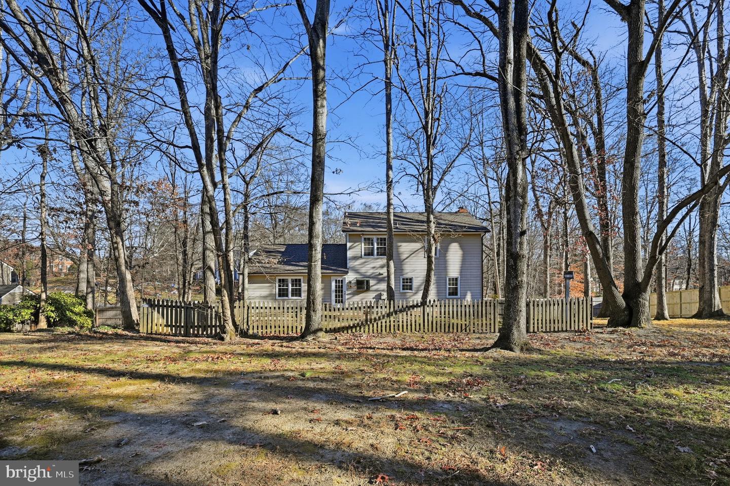 516 GLENEAGLE DR, FREDERICKSBURG, Virginia 22405, 4 Bedrooms Bedrooms, ,3 BathroomsBathrooms,Residential,For sale,516 GLENEAGLE DR,VAST2044422 MLS # VAST2044422