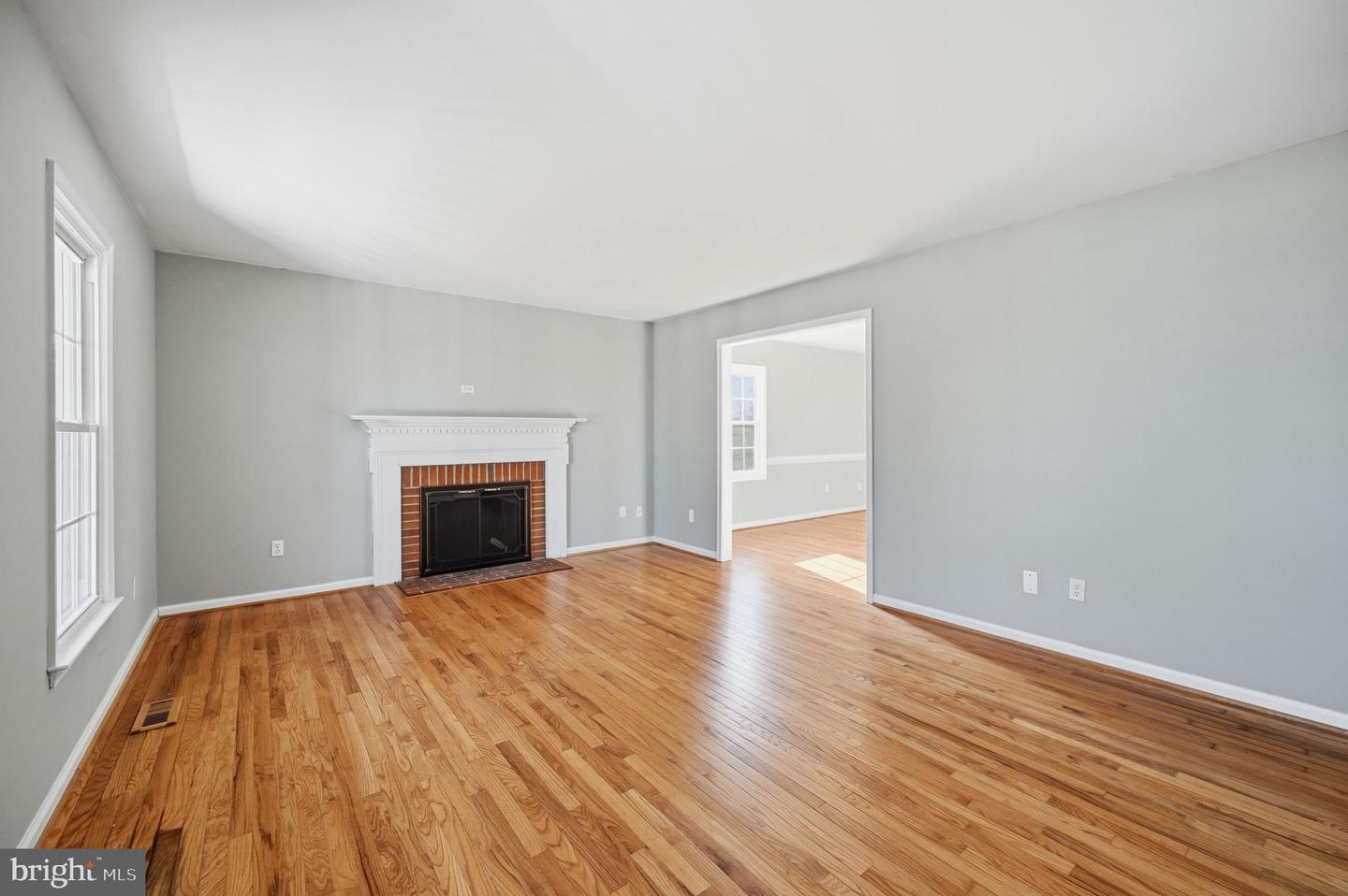 516 GLENEAGLE DR, FREDERICKSBURG, Virginia 22405, 4 Bedrooms Bedrooms, ,3 BathroomsBathrooms,Residential,For sale,516 GLENEAGLE DR,VAST2044422 MLS # VAST2044422