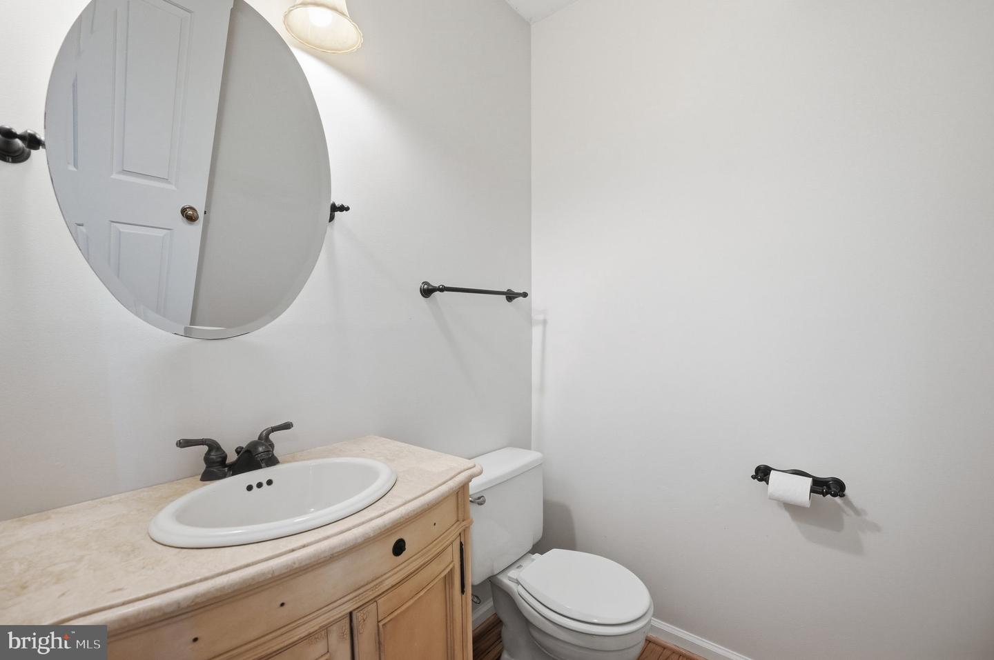 516 GLENEAGLE DR, FREDERICKSBURG, Virginia 22405, 4 Bedrooms Bedrooms, ,3 BathroomsBathrooms,Residential,For sale,516 GLENEAGLE DR,VAST2044422 MLS # VAST2044422