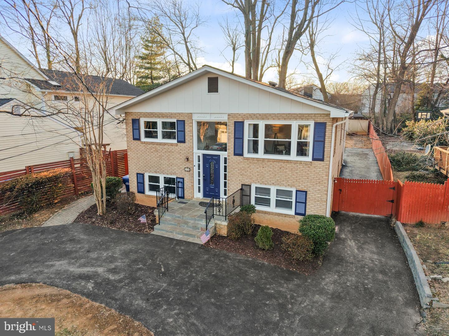 1650 LA SALLE AVE, MCLEAN, Virginia 22102, 5 Bedrooms Bedrooms, ,3 BathroomsBathrooms,Residential,For sale,1650 LA SALLE AVE,VAFX2280820 MLS # VAFX2280820