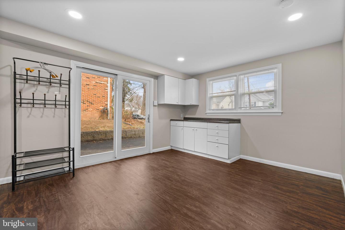 1650 LA SALLE AVE, MCLEAN, Virginia 22102, 5 Bedrooms Bedrooms, ,3 BathroomsBathrooms,Residential,For sale,1650 LA SALLE AVE,VAFX2280820 MLS # VAFX2280820