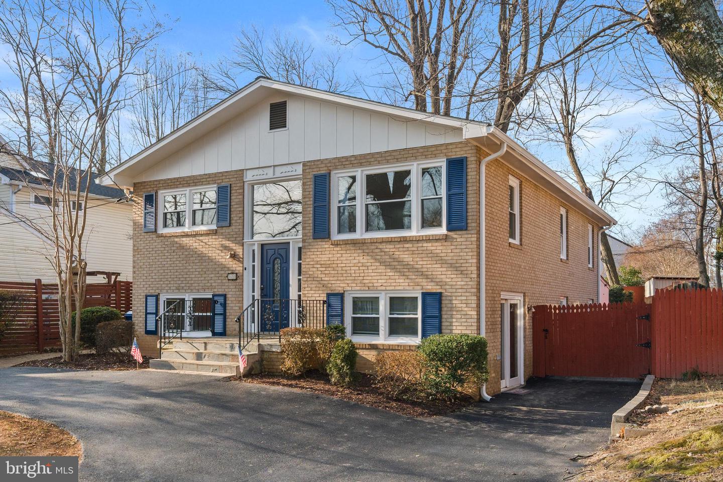 1650 LA SALLE AVE, MCLEAN, Virginia 22102, 5 Bedrooms Bedrooms, ,3 BathroomsBathrooms,Residential,For sale,1650 LA SALLE AVE,VAFX2280820 MLS # VAFX2280820