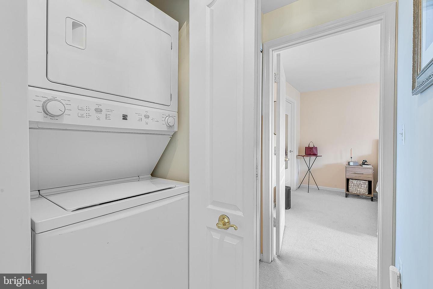 6612 NETTIES LN #26L, ALEXANDRIA, Virginia 22315, 2 Bedrooms Bedrooms, ,2 BathroomsBathrooms,Residential,For sale,6612 NETTIES LN #26L,VAFX2281480 MLS # VAFX2281480