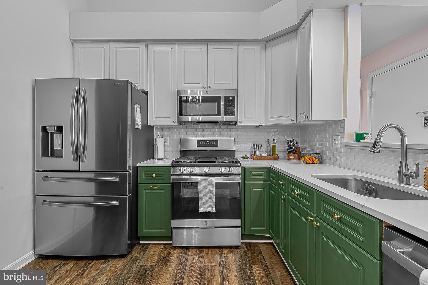 6612 NETTIES LN #26L, ALEXANDRIA, Virginia 22315, 2 Bedrooms Bedrooms, ,2 BathroomsBathrooms,Residential,For sale,6612 NETTIES LN #26L,VAFX2281480 MLS # VAFX2281480