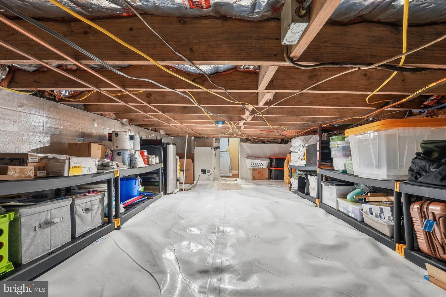 6803 DERRELL CT, ALEXANDRIA, Virginia 22307, 3 Bedrooms Bedrooms, 13 Rooms Rooms,2 BathroomsBathrooms,Residential,For sale,6803 DERRELL CT,VAFX2282060 MLS # VAFX2282060