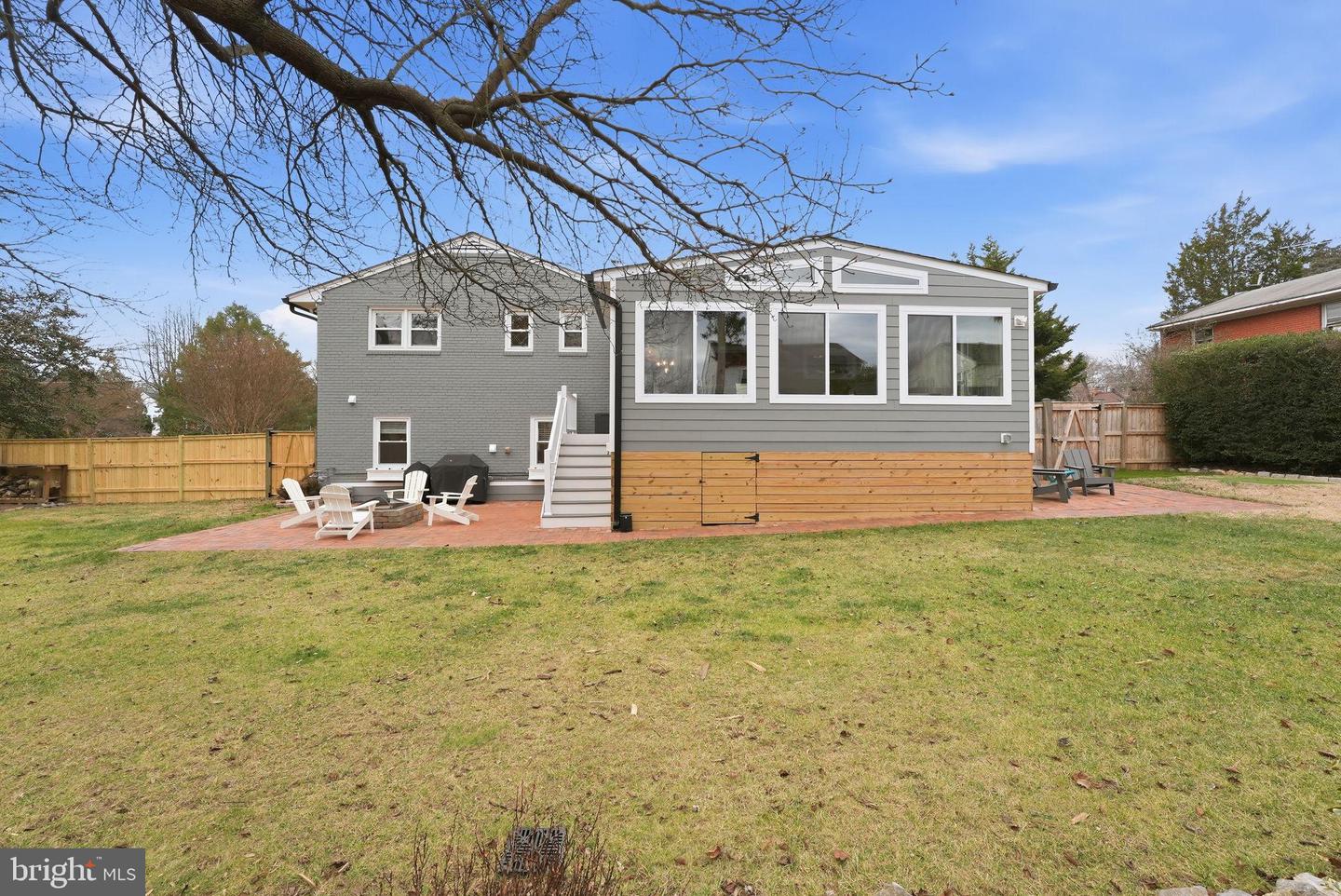 6803 DERRELL CT, ALEXANDRIA, Virginia 22307, 3 Bedrooms Bedrooms, 13 Rooms Rooms,2 BathroomsBathrooms,Residential,For sale,6803 DERRELL CT,VAFX2282060 MLS # VAFX2282060