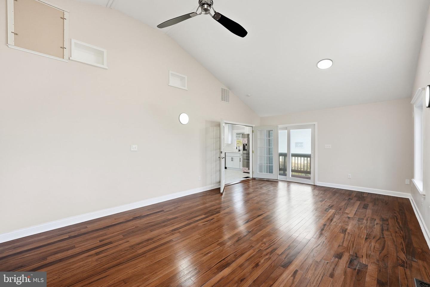 6436 MAPLEWOOD DR, FALLS CHURCH, Virginia 22041, 4 Bedrooms Bedrooms, ,2 BathroomsBathrooms,Residential,For sale,6436 MAPLEWOOD DR,VAFX2282830 MLS # VAFX2282830